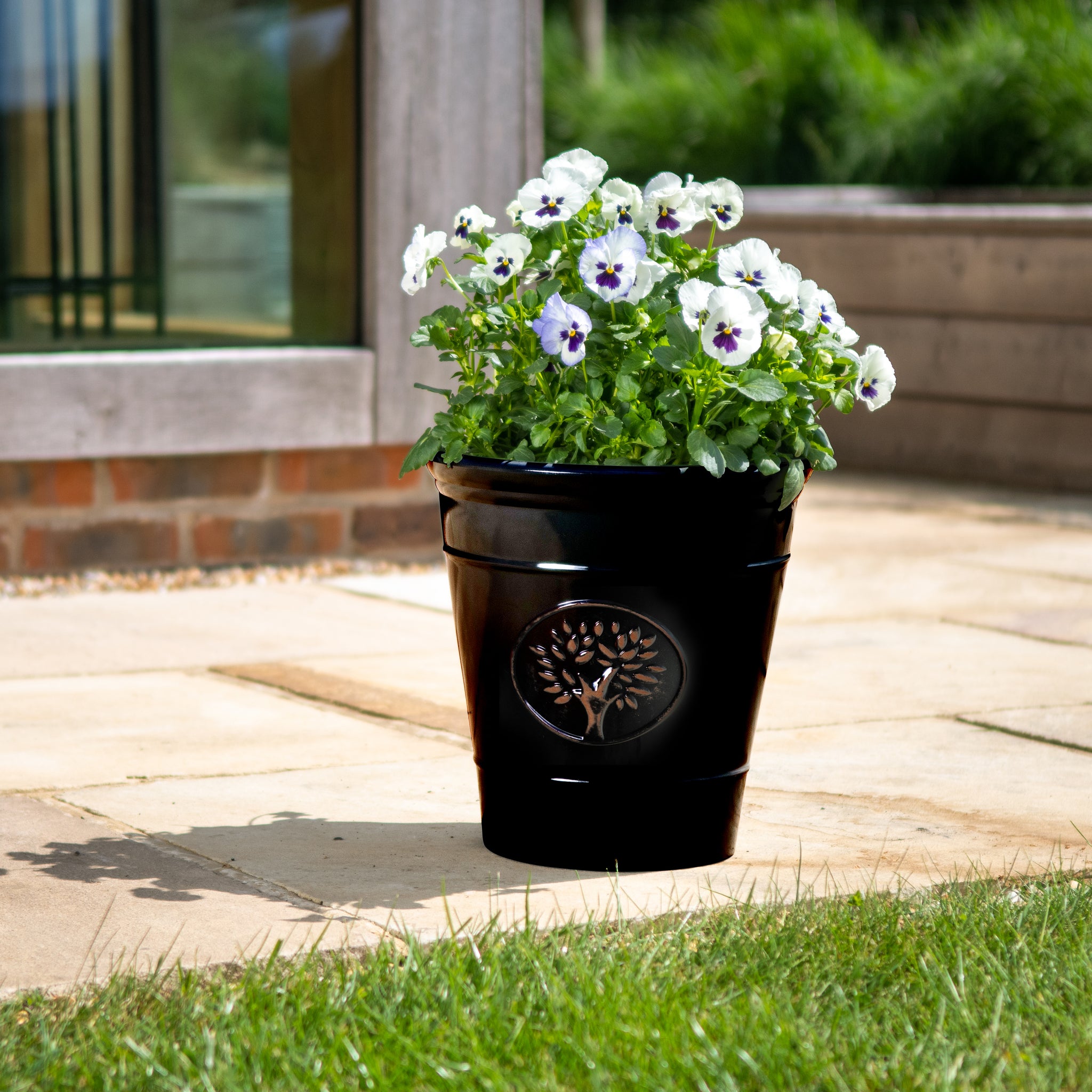 black heritage plant pots Blenheim Pot