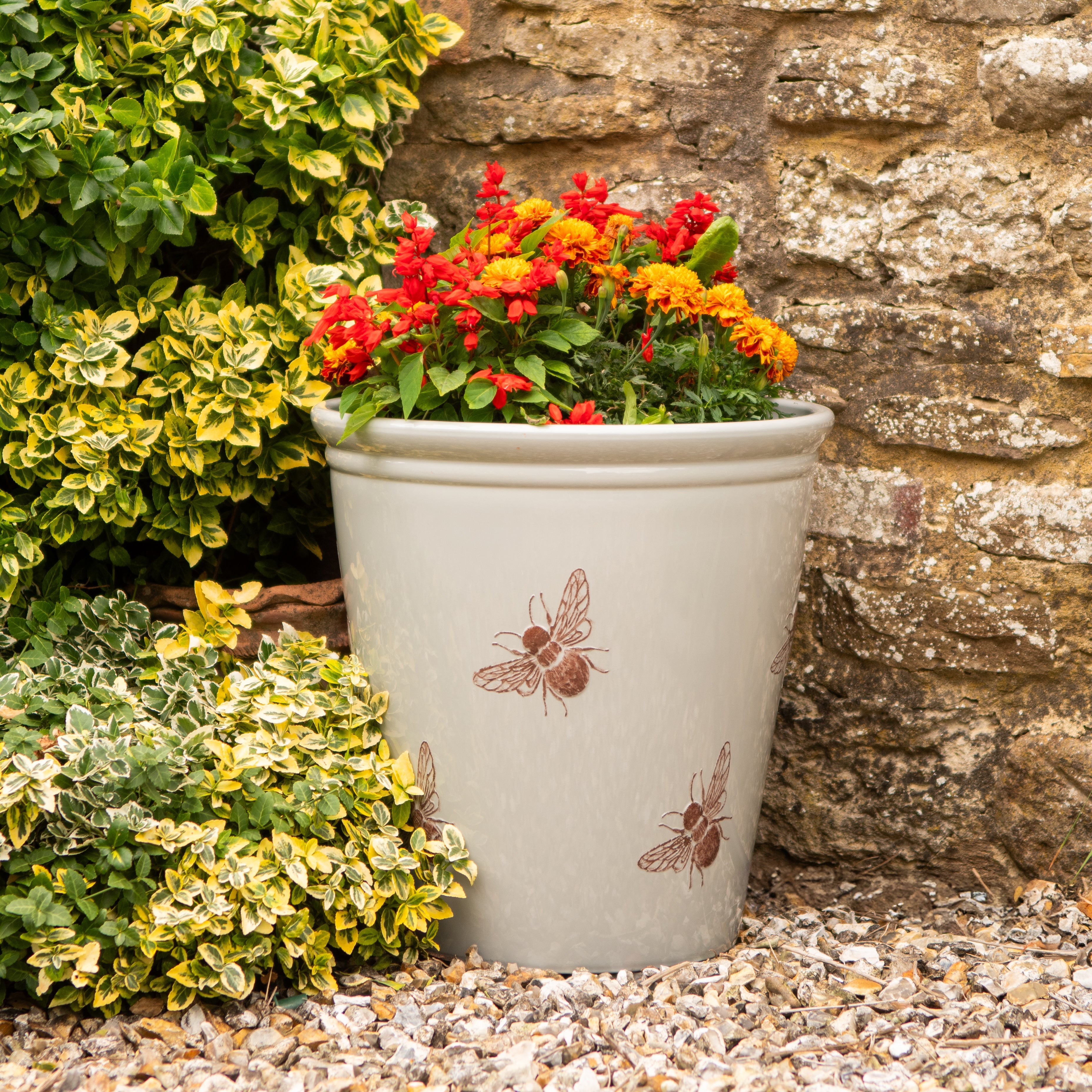 40cm Meadow Bee Pot - Grey