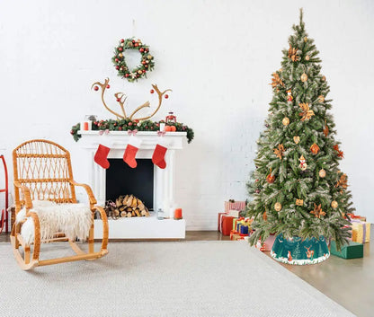 Tree Skirt - Green Woodland Scene