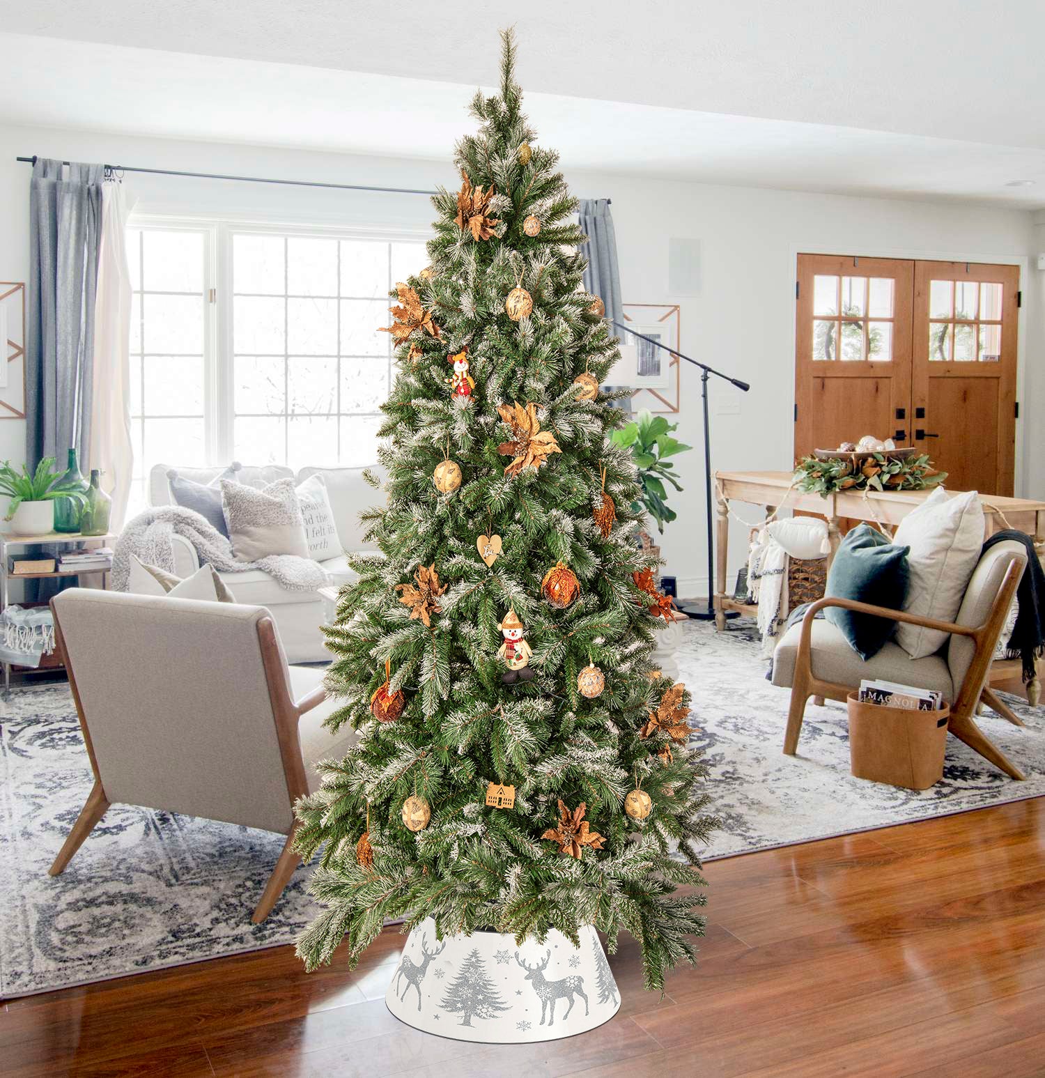 Tree Skirt - Reindeers & Trees