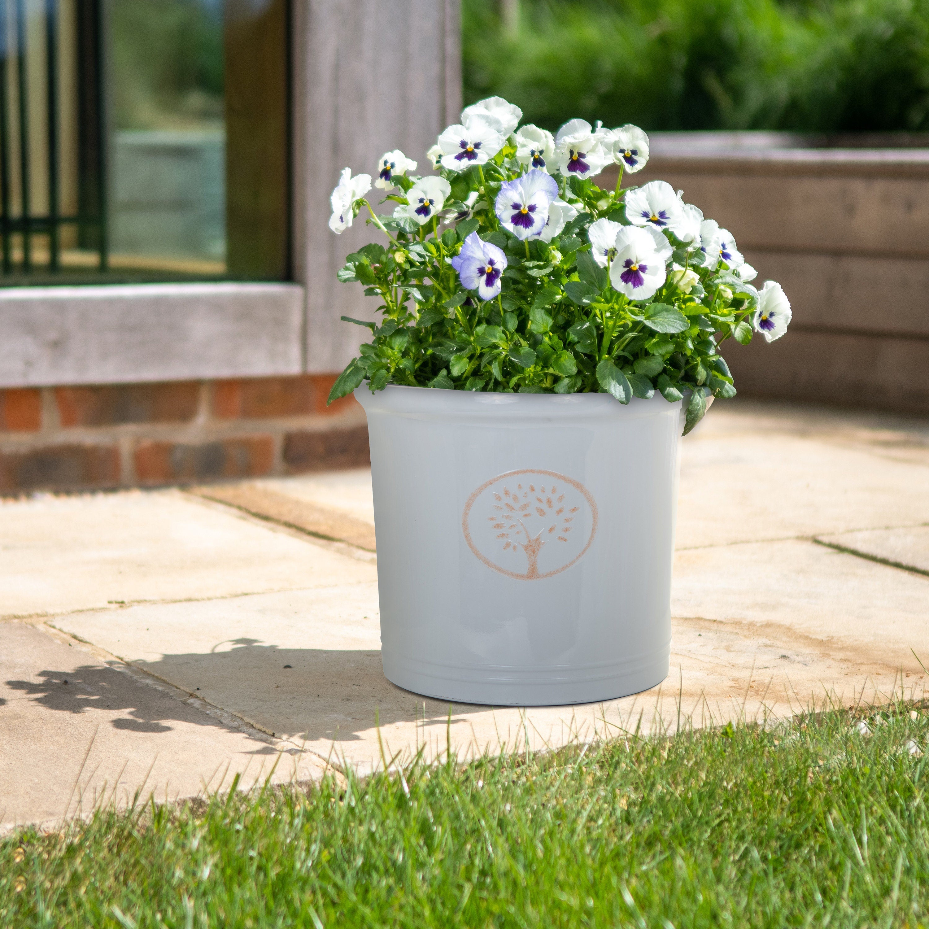 38cm Cotswold Cylinder - Grey